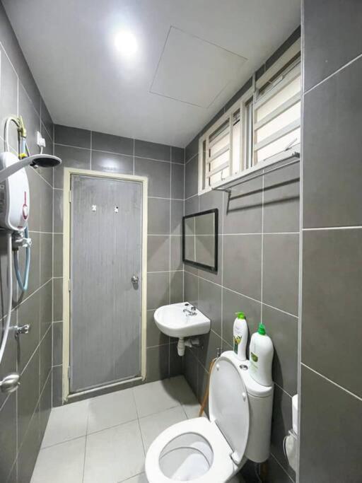 Cozyhouse 4Room 3Bath Room 10Pax'''Simpangampattasek Simpang Ampat  Εξωτερικό φωτογραφία